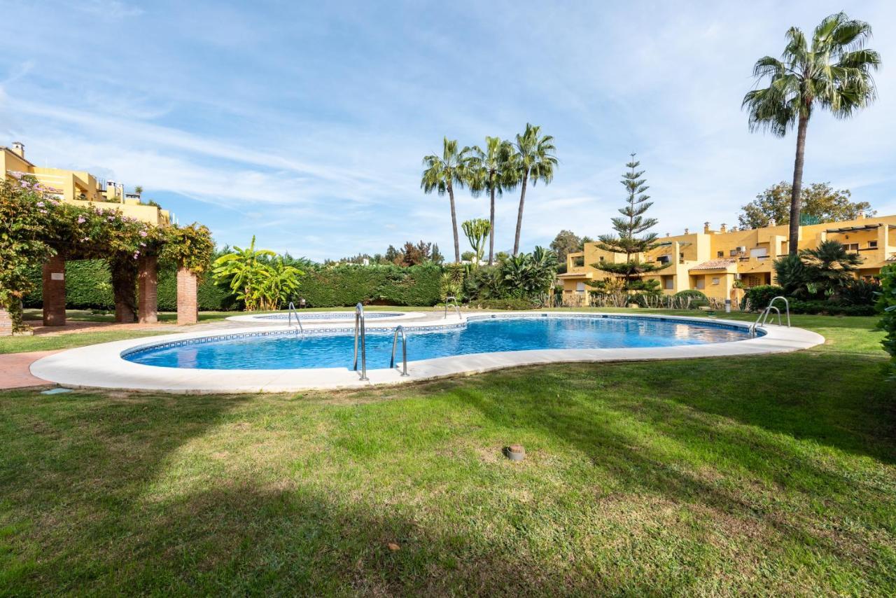 Apartament Apartamento Duplex Los Cartujanos I Marbella Zewnętrze zdjęcie